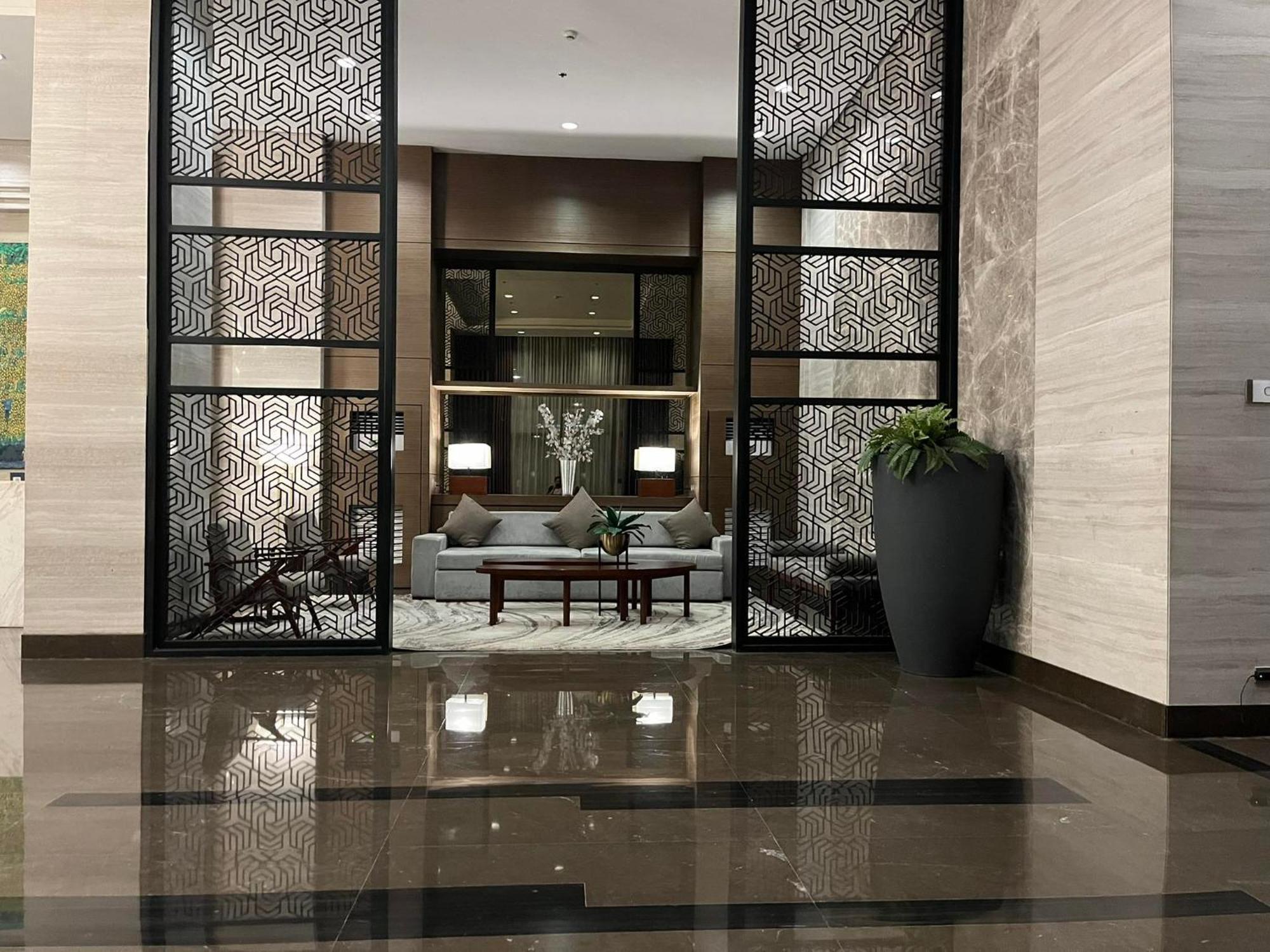 Bayfront - Near Airport, Moa, Picc, Star City, Manila Bay - Pet-Friendly With Fast Wifi, Netflix & Pool Access Pasay Esterno foto