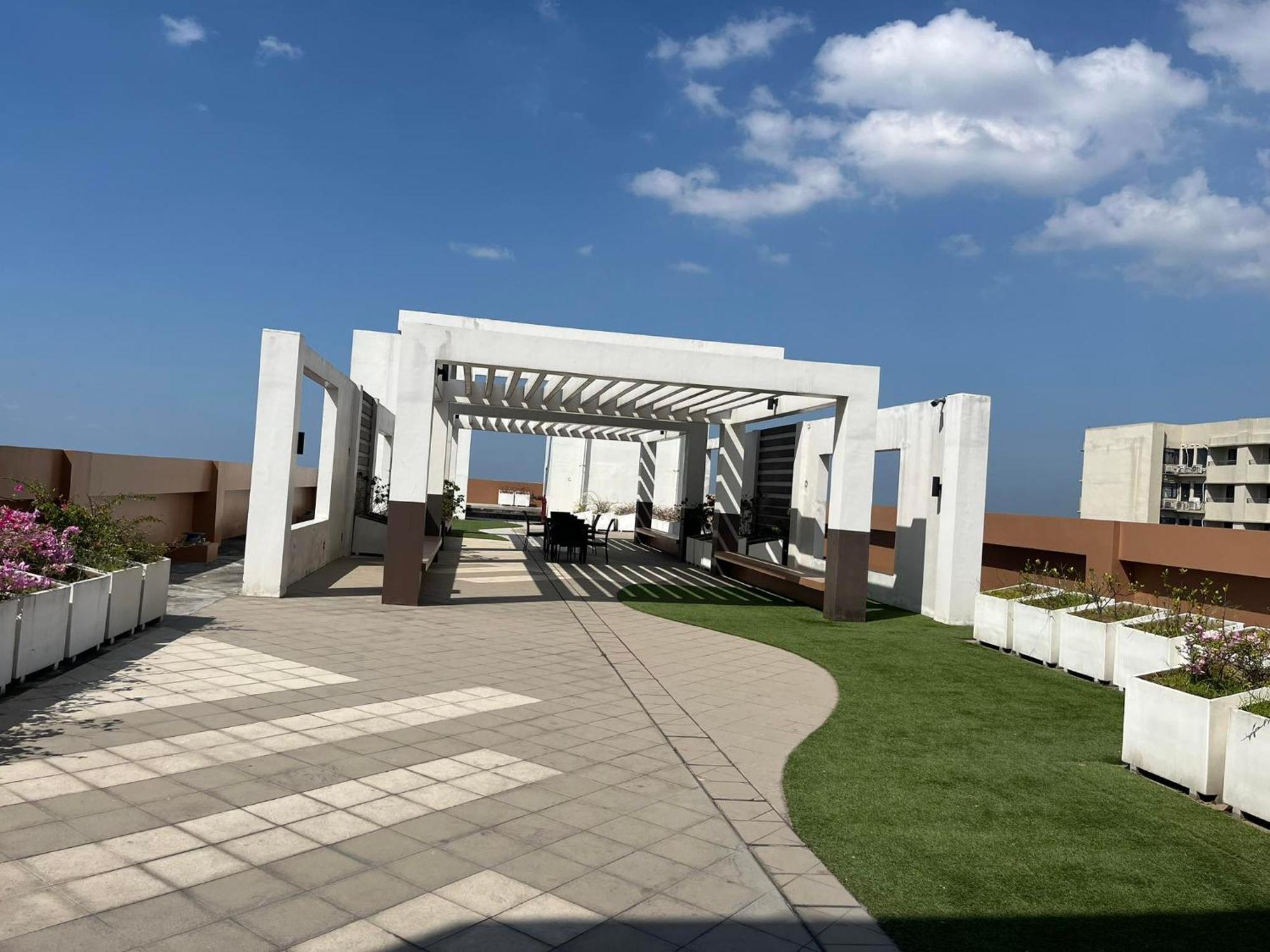 Bayfront - Near Airport, Moa, Picc, Star City, Manila Bay - Pet-Friendly With Fast Wifi, Netflix & Pool Access Pasay Esterno foto