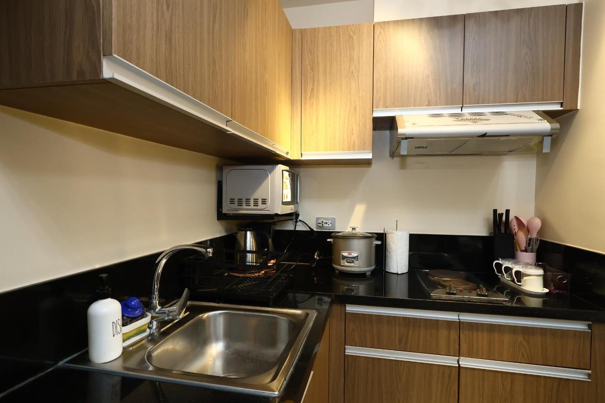 Bayfront - Near Airport, Moa, Picc, Star City, Manila Bay - Pet-Friendly With Fast Wifi, Netflix & Pool Access Pasay Esterno foto
