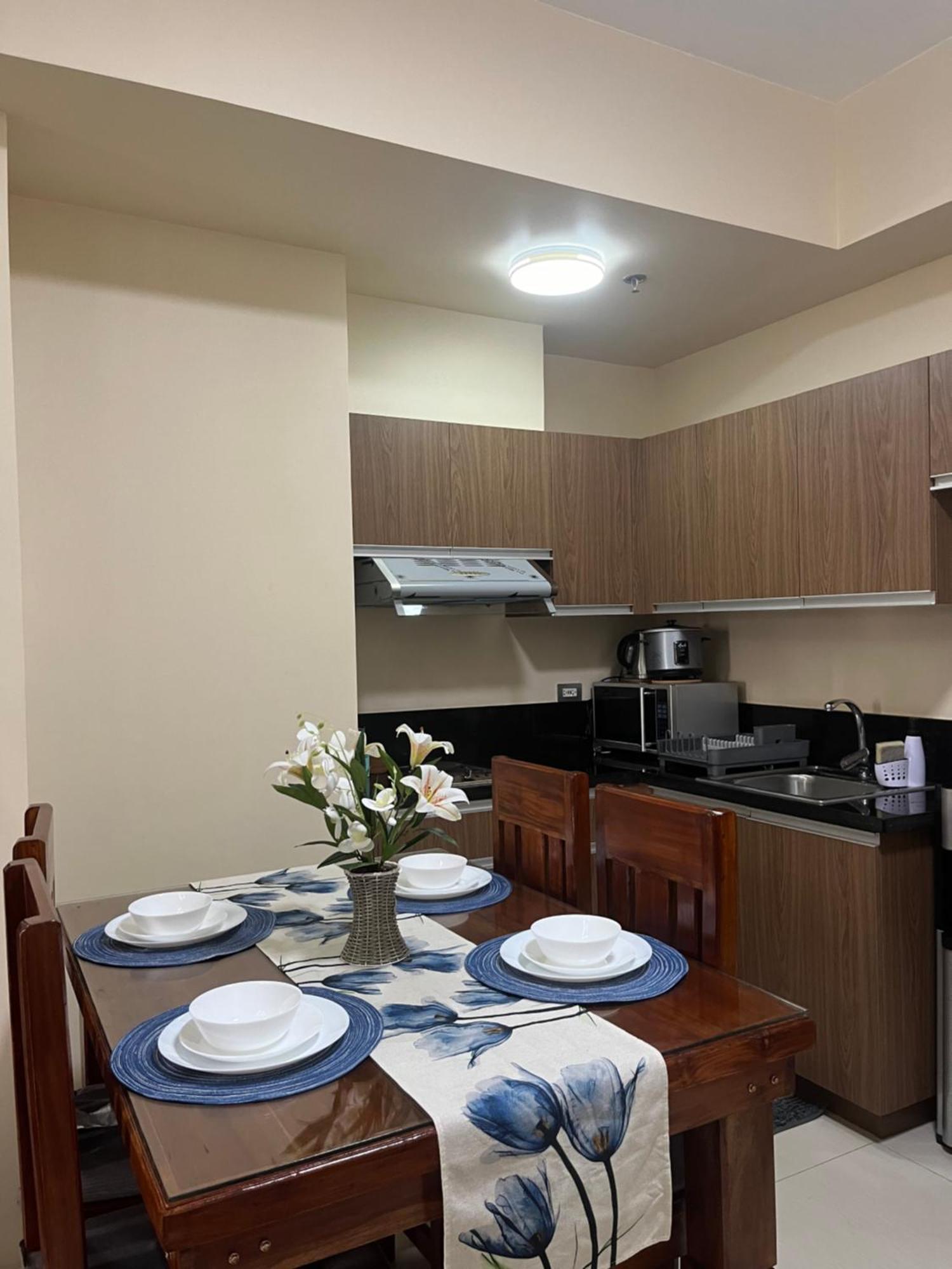 Bayfront - Near Airport, Moa, Picc, Star City, Manila Bay - Pet-Friendly With Fast Wifi, Netflix & Pool Access Pasay Esterno foto