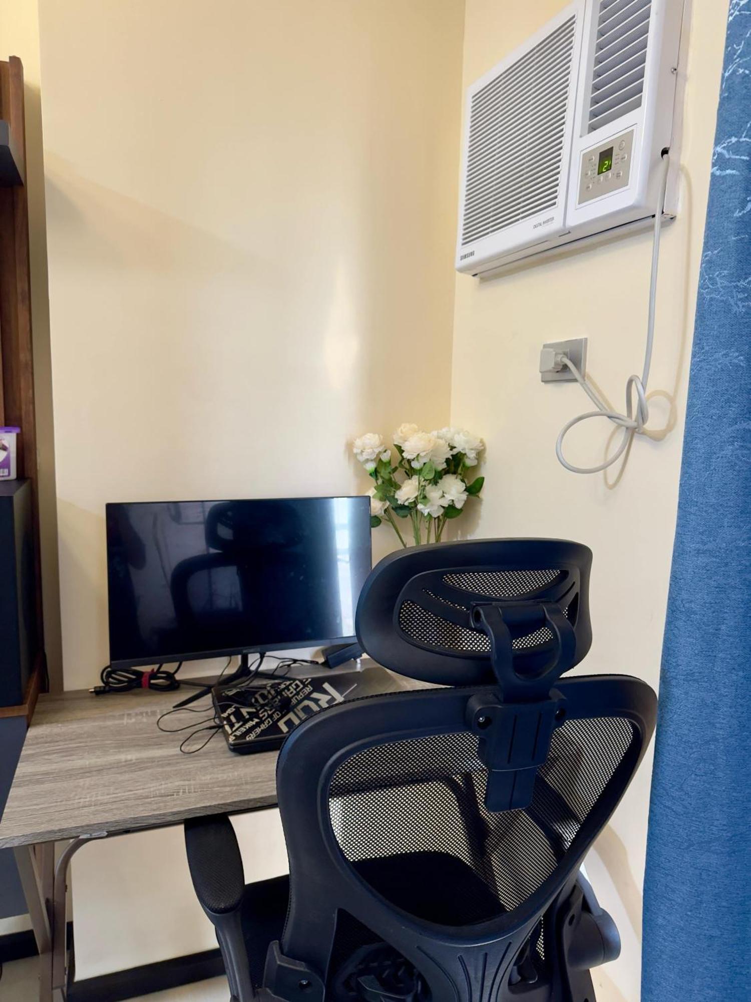Bayfront - Near Airport, Moa, Picc, Star City, Manila Bay - Pet-Friendly With Fast Wifi, Netflix & Pool Access Pasay Esterno foto
