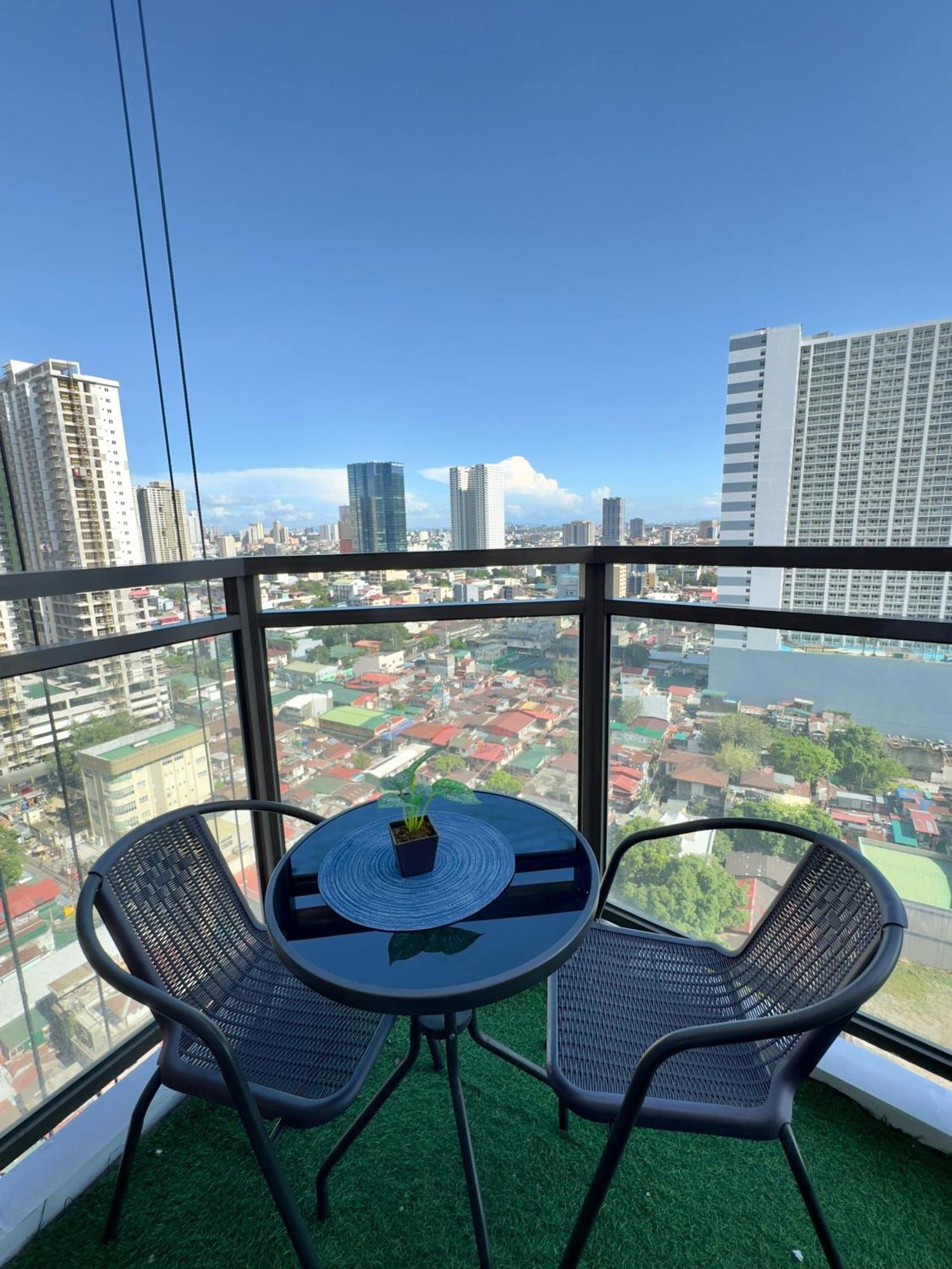 Bayfront - Near Airport, Moa, Picc, Star City, Manila Bay - Pet-Friendly With Fast Wifi, Netflix & Pool Access Pasay Esterno foto